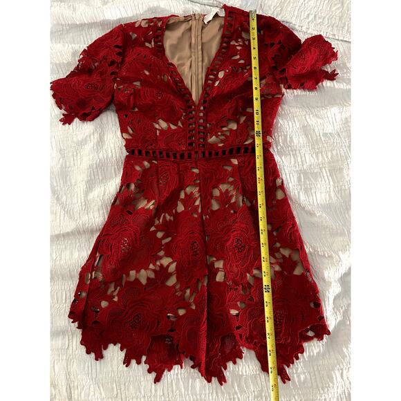 ASTR The Label Short Sleeve Lace Jumper in Red Lipstick Small - Picture 7 of 9